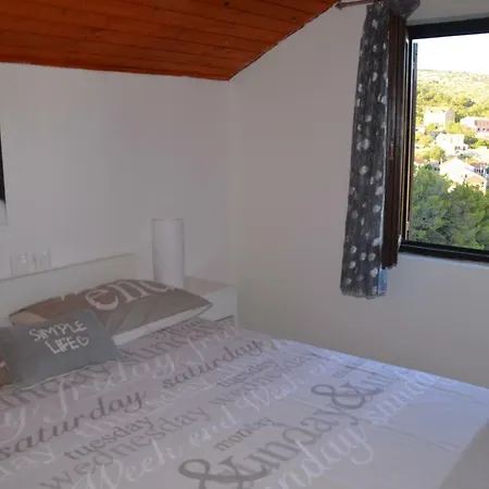 Luana Apartament Milna (Brac)